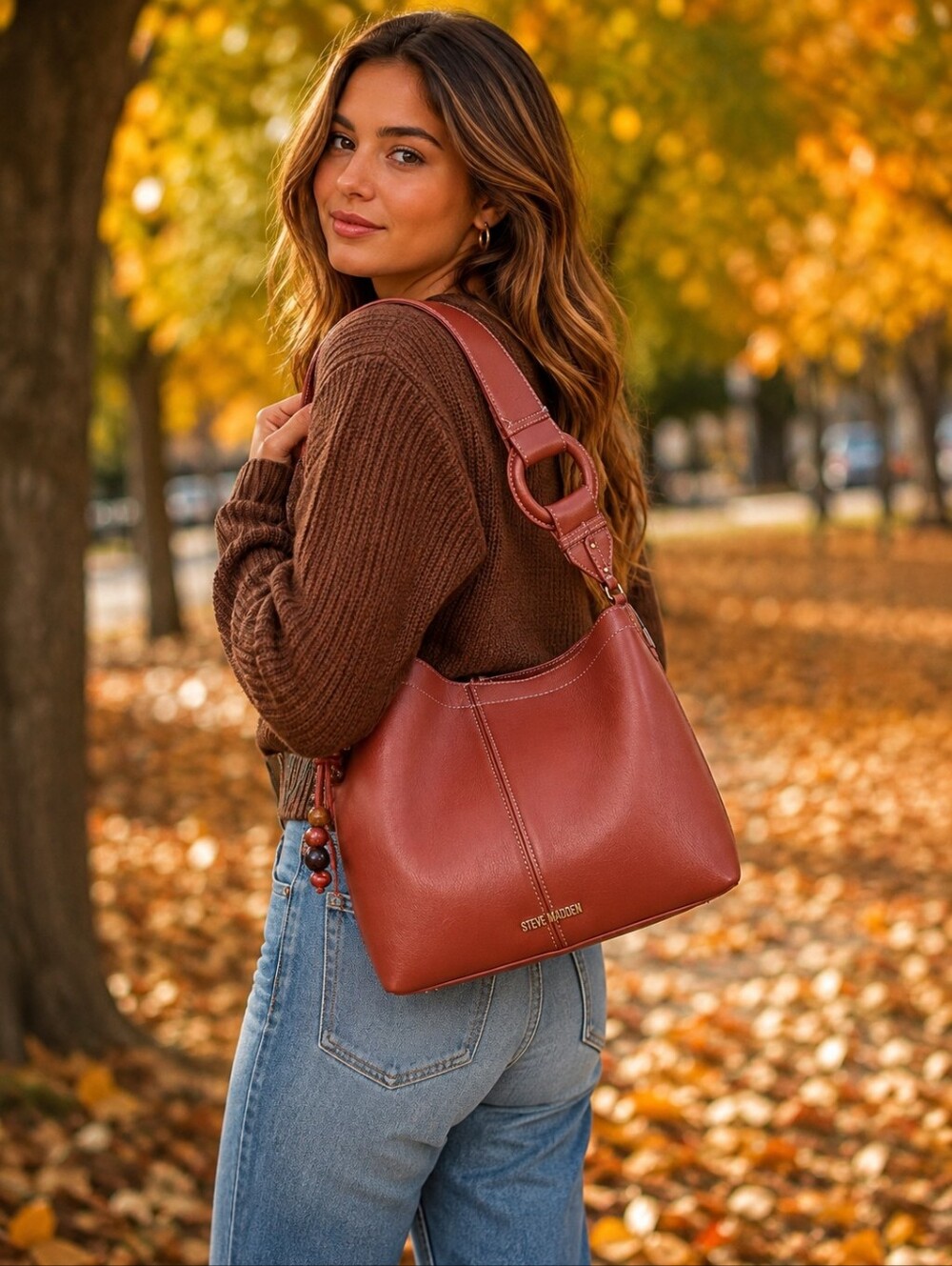 Steve Madden Shoulder Bag in Rust Brown